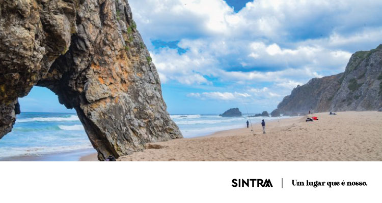Praia Grande e Adraga colocam Sintra na lista de praias "Zero Poluição"