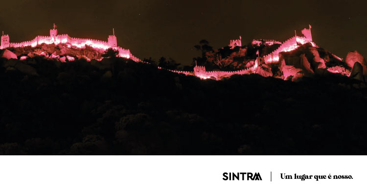 Sintra assinala “Outubro Rosa” com iluminação do Castelo dos Mouros