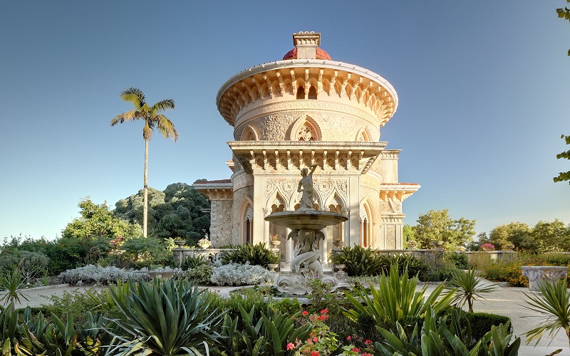 https://visitsintra.travel/images/ver/monumentos/monserrate/Monserrate_800x500.jpg?utm_source=chatgpt.com